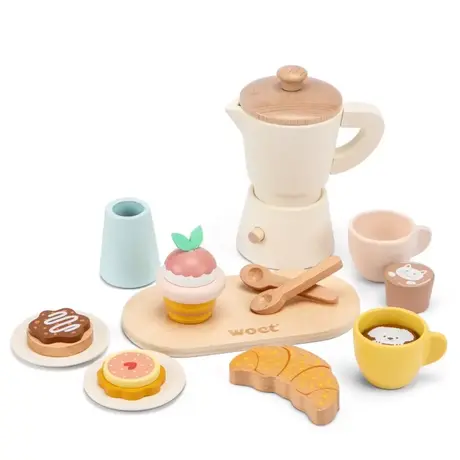 Дървена кафеварка с аксесоари и сладкиши за игра – New classic toys комплект за ролеви игри