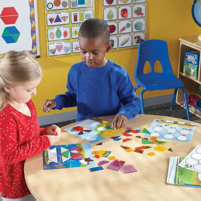 Творчески комлект геометрични фигури,Learning Resources,LER 1762