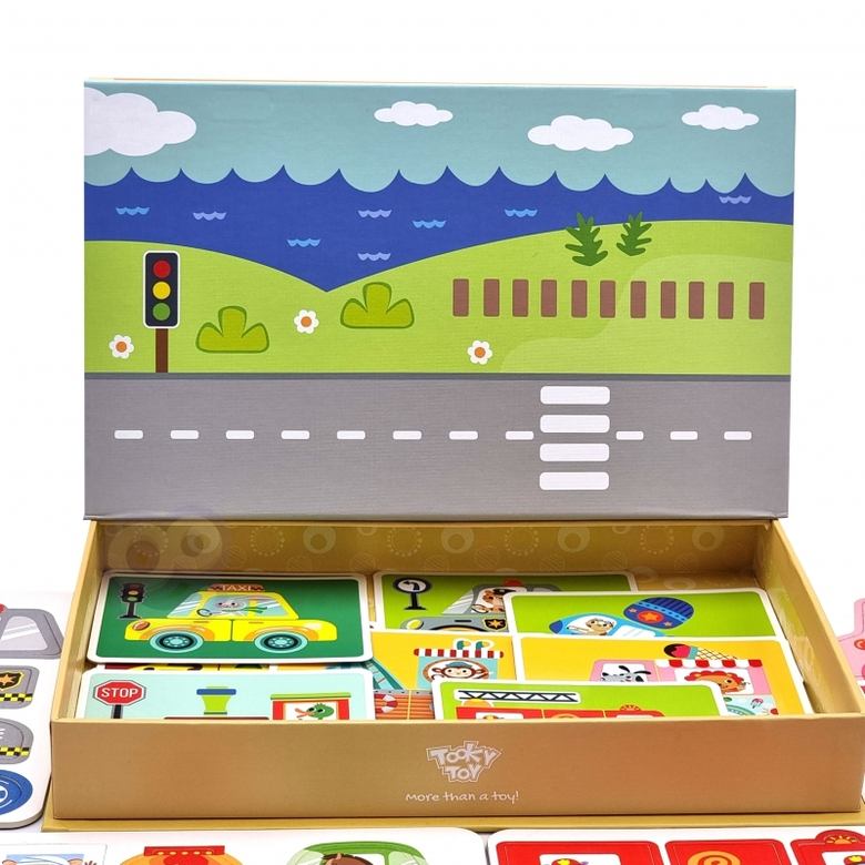 Tooky toy Магнитна книга превозни средства