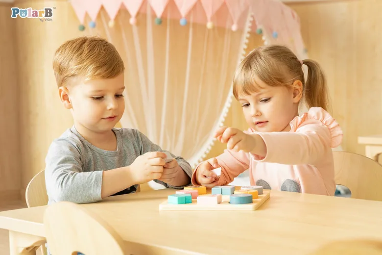 Геометричен пъзел с животни PolarB от Viga toys