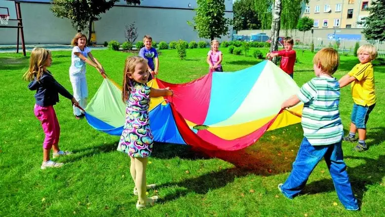 Парашут за игра с d=1.75м, с 8 дръжки