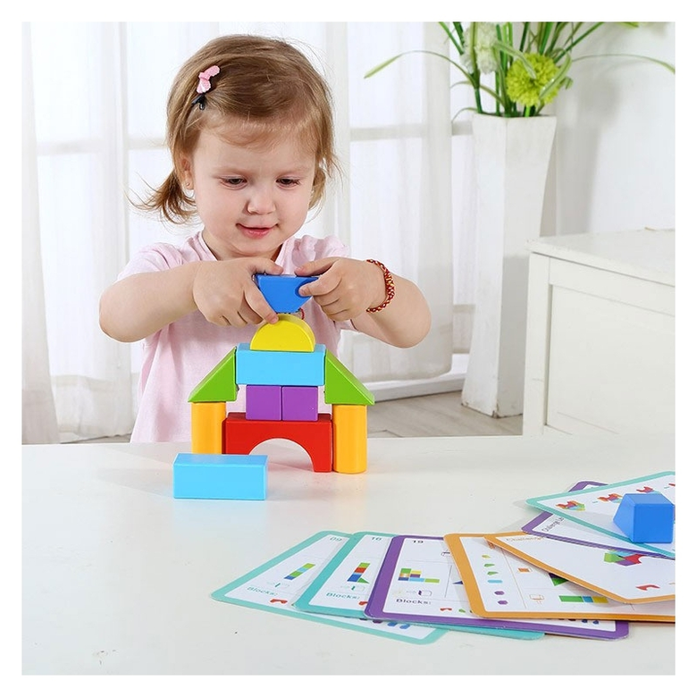 Дървена играчка с геометрични блокчета от Tooky Toy