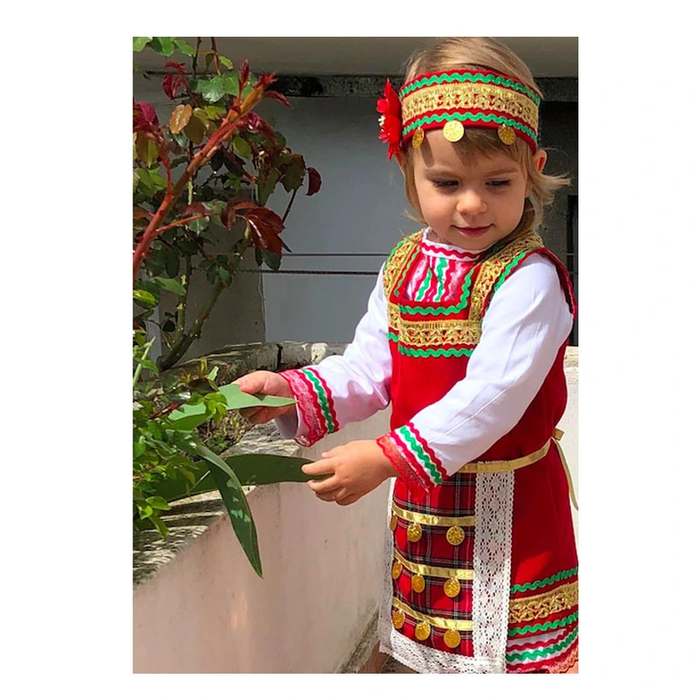 ДЕТСКА НАРОДНА НОСИЯ ЗА МОМИЧЕ - Модел 1
