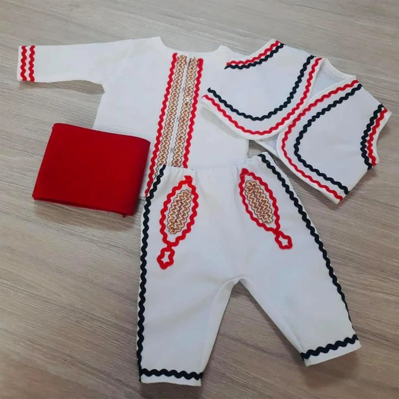 ДЕТСКА НАРОДНА НОСИЯ ЗА МОМЧЕ - Модел 1