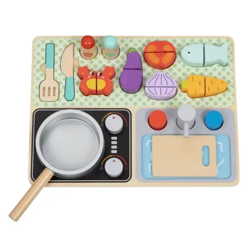 Дървен готварски комплект с тиган и продукти – Tooky Toy