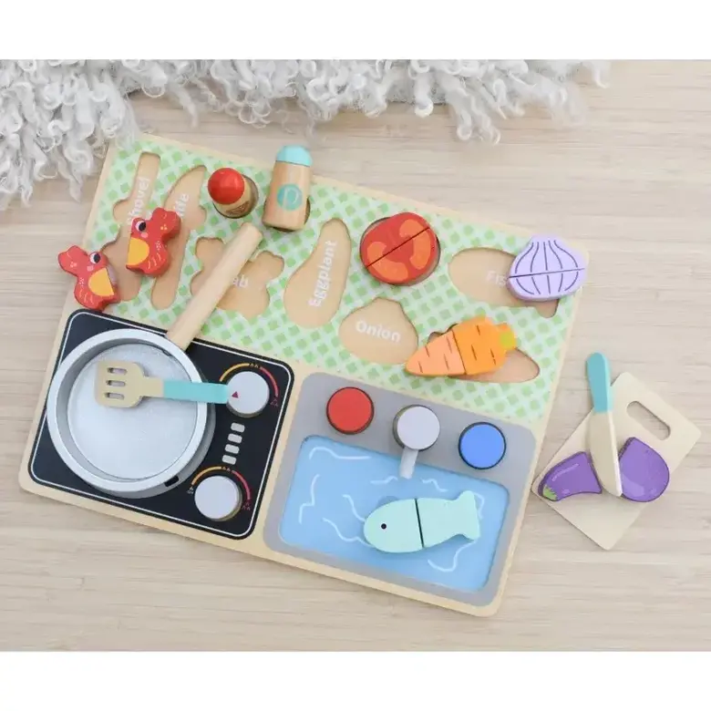 Дървен готварски комплект с тиган и продукти – Tooky Toy