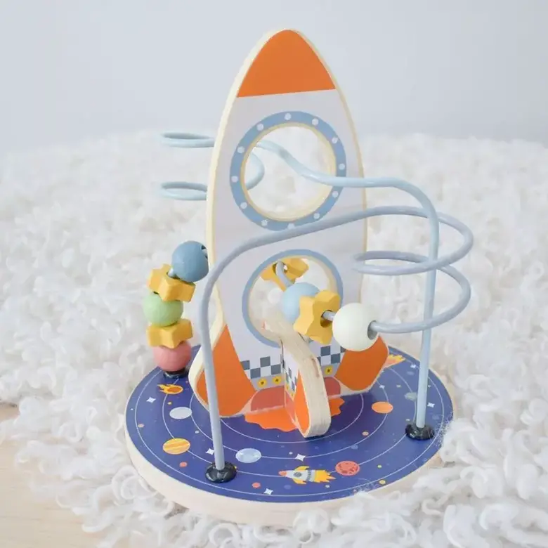 Дървен лабиринт Ракета с мъниста – Tooky Toy