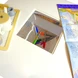 Детска Дървена Маса с 2 Столчета, с контейнер за играчки, конструктори и място за съхранение на книжки - Бяло/Синьо, Ginger Home